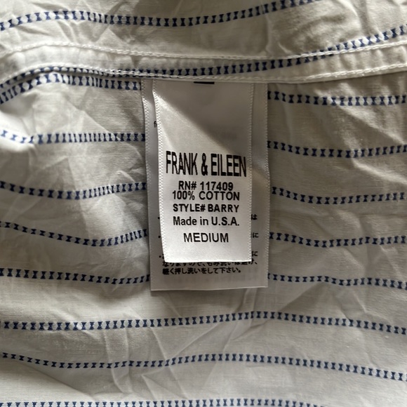 Frank & Eileen Barry shirt. Size M - Picture 4 of 4